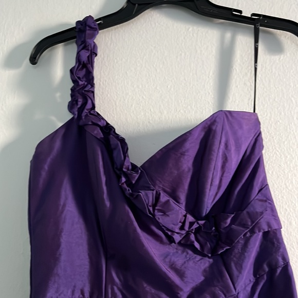 EUC Siri brand dress. Bought in Charleston SC bridal boutique. Eggplant purple. - Picture 3 of 7